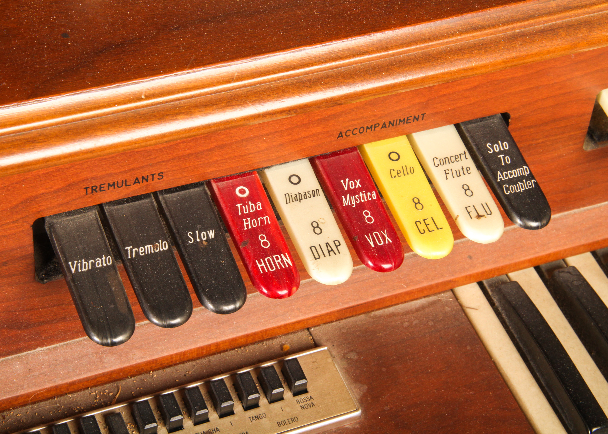 Thomas Solid-State Electronic Organ