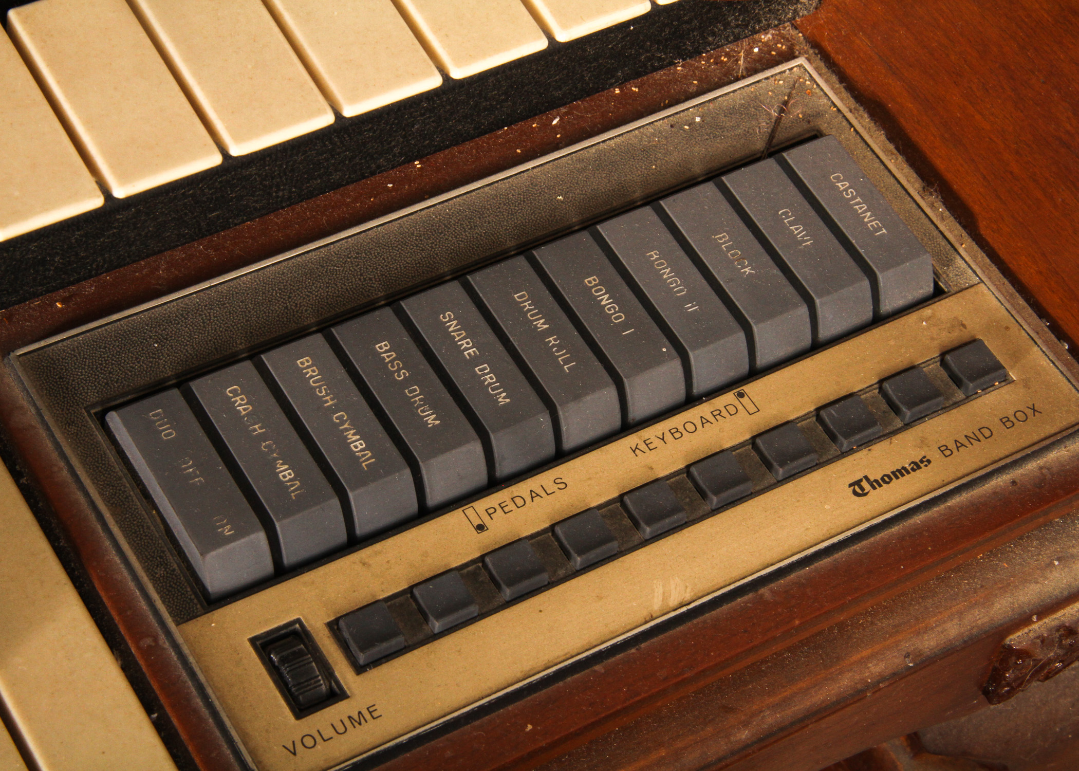 Thomas Solid-State Electronic Organ