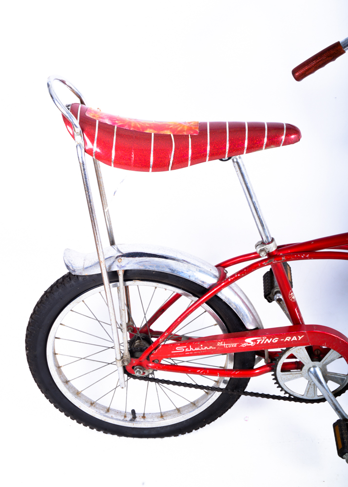 Vintage 1970s Schwinn Sting-Ray Cruiser in Flamboyant Red