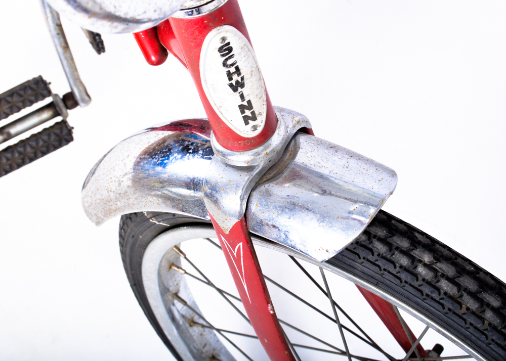 Vintage 1970s Schwinn Sting-Ray Cruiser in Flamboyant Red