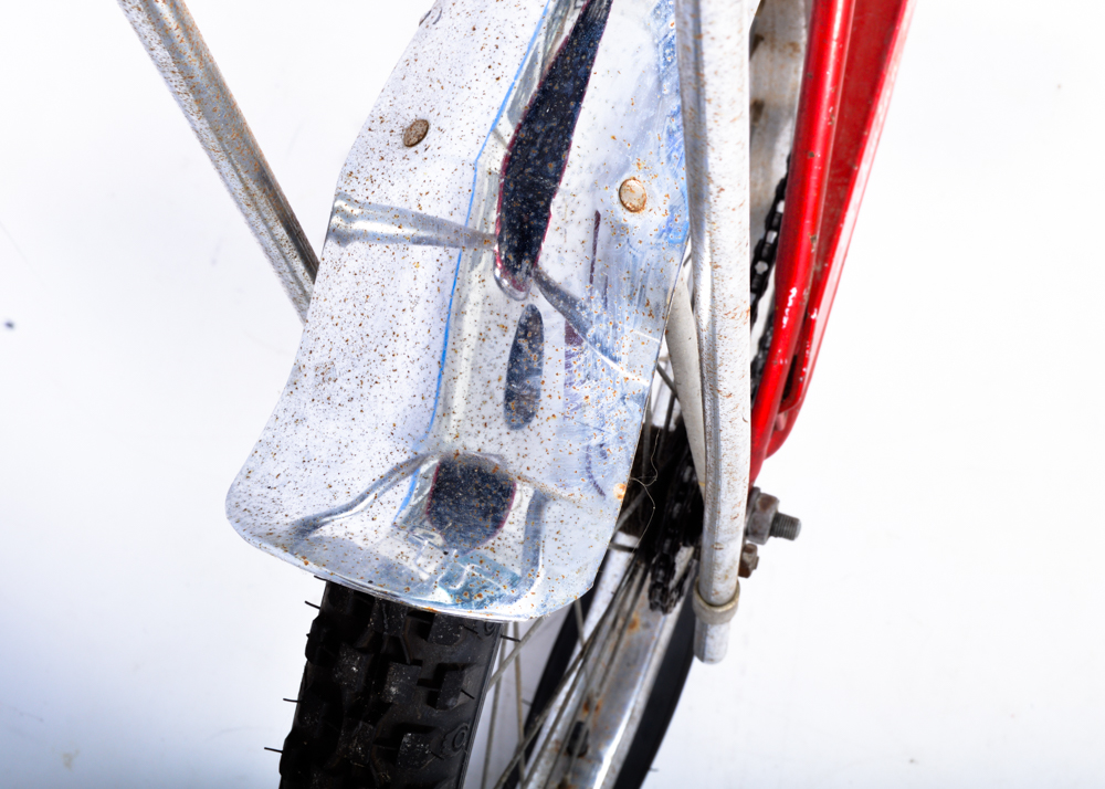 Vintage 1970s Schwinn Sting-Ray Cruiser in Flamboyant Red