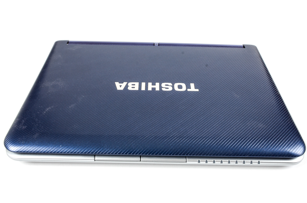 Toshiba NB 305 Laptop