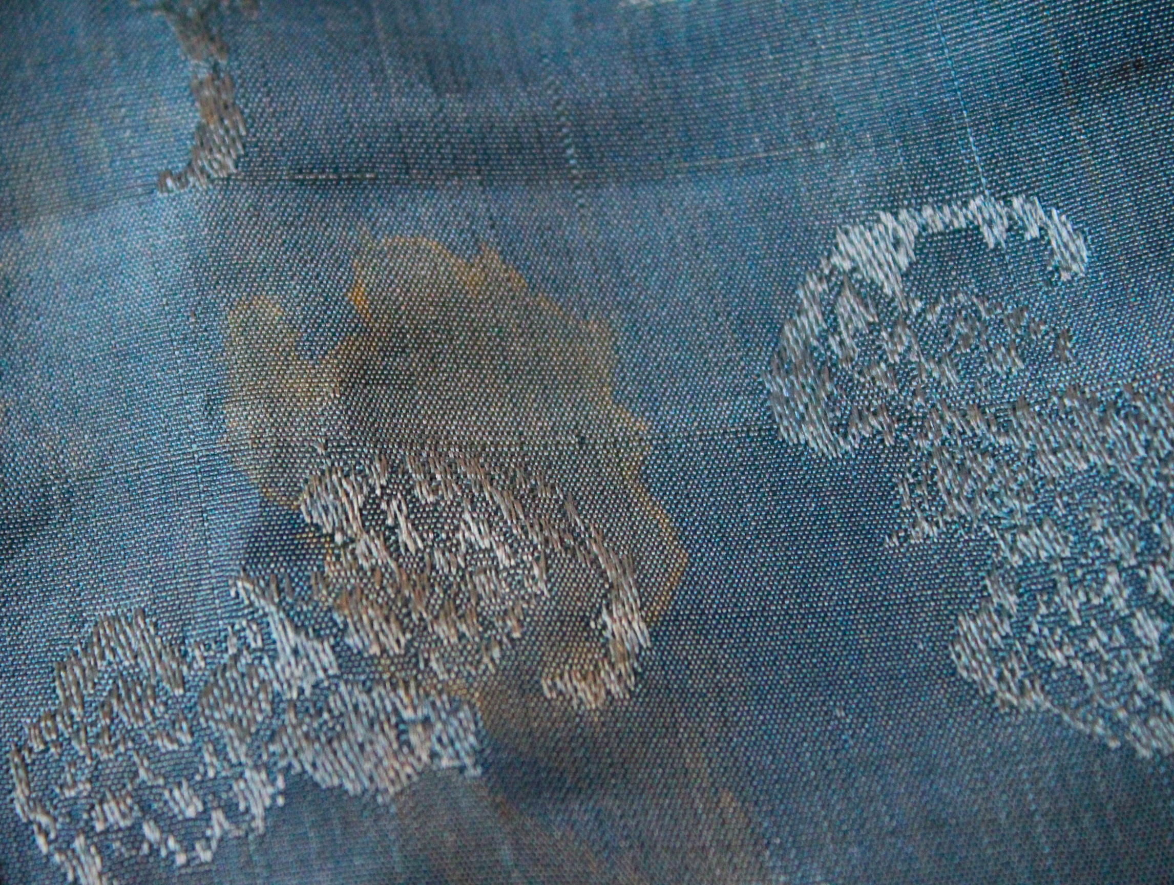 Late 19th Century Chinese Qing Dynasty Period Silk Embroidered Robe