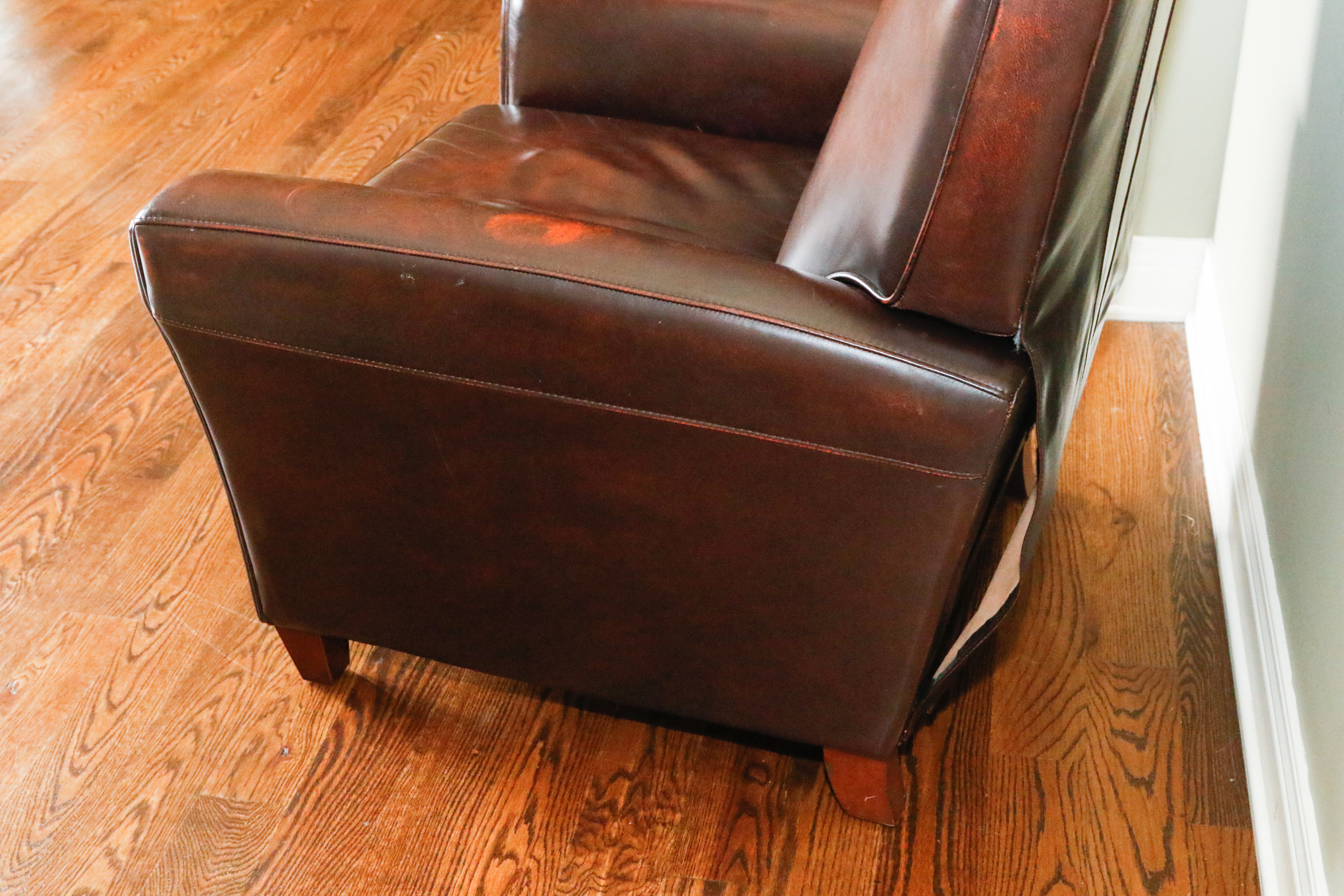 Leather Reclining Club Chair