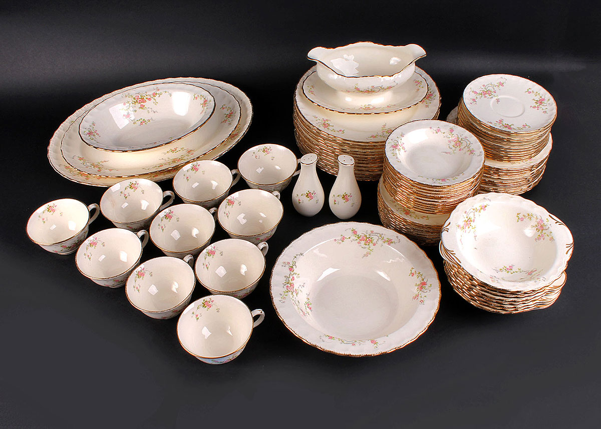 "Jean" by Pope Gosser 87 Piece China Set