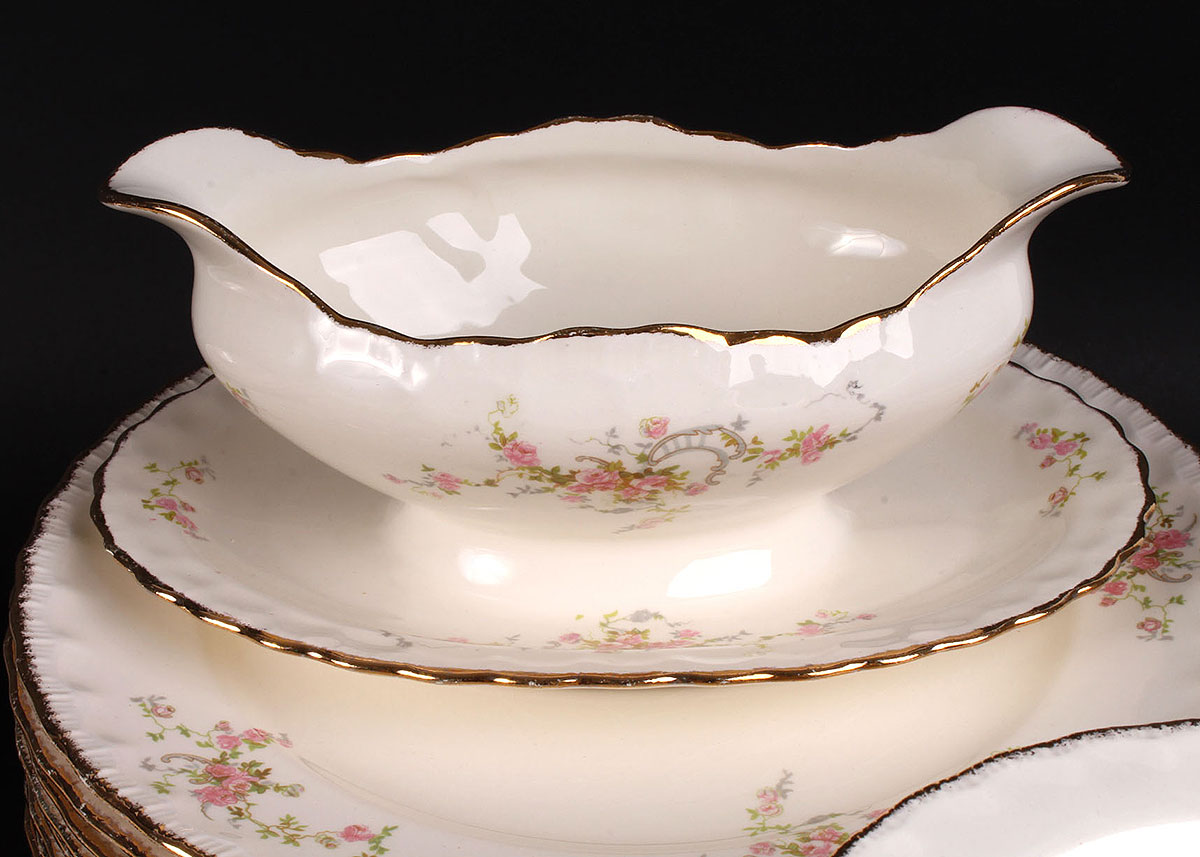 "Jean" by Pope Gosser 87 Piece China Set