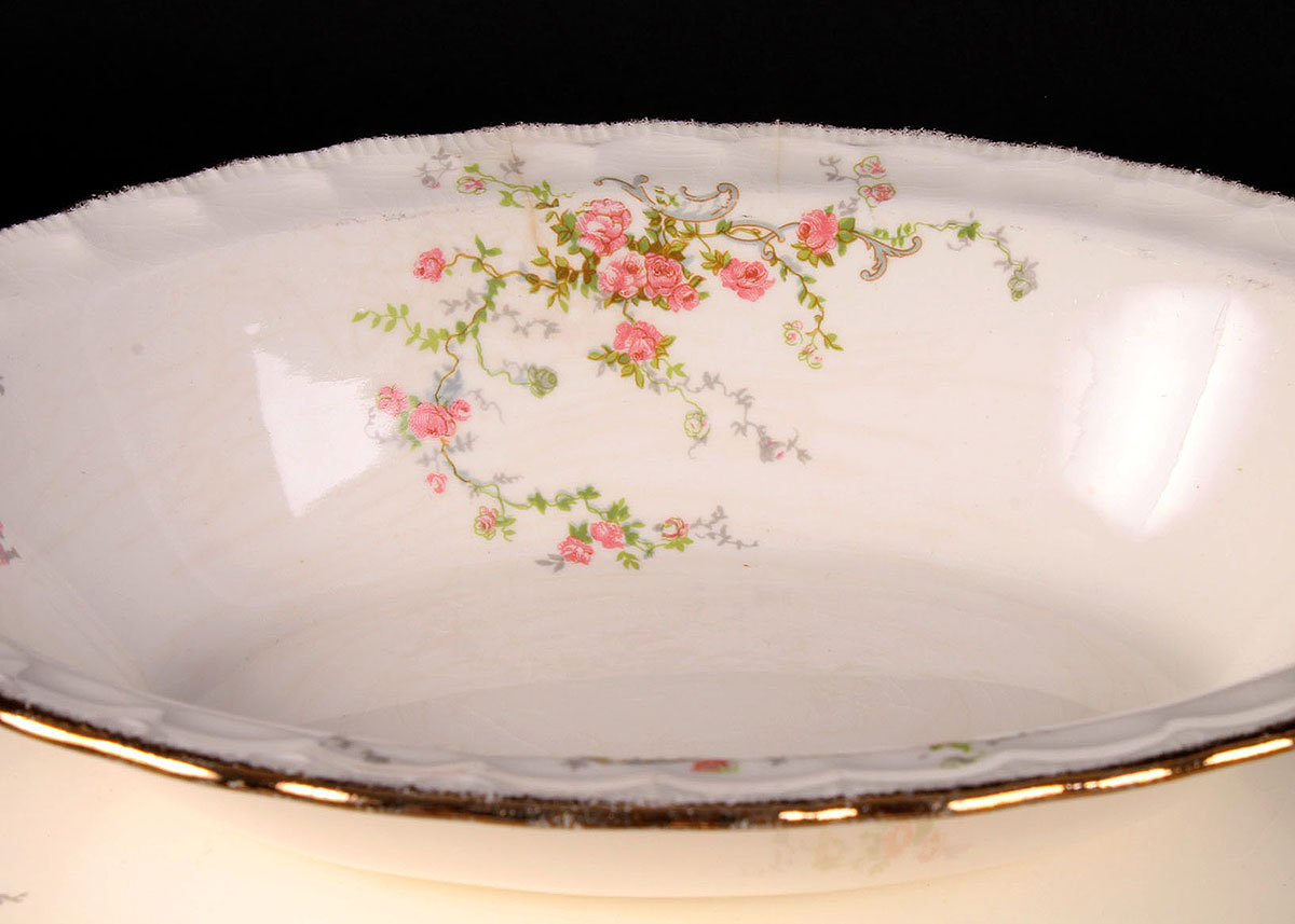 "Jean" by Pope Gosser 87 Piece China Set