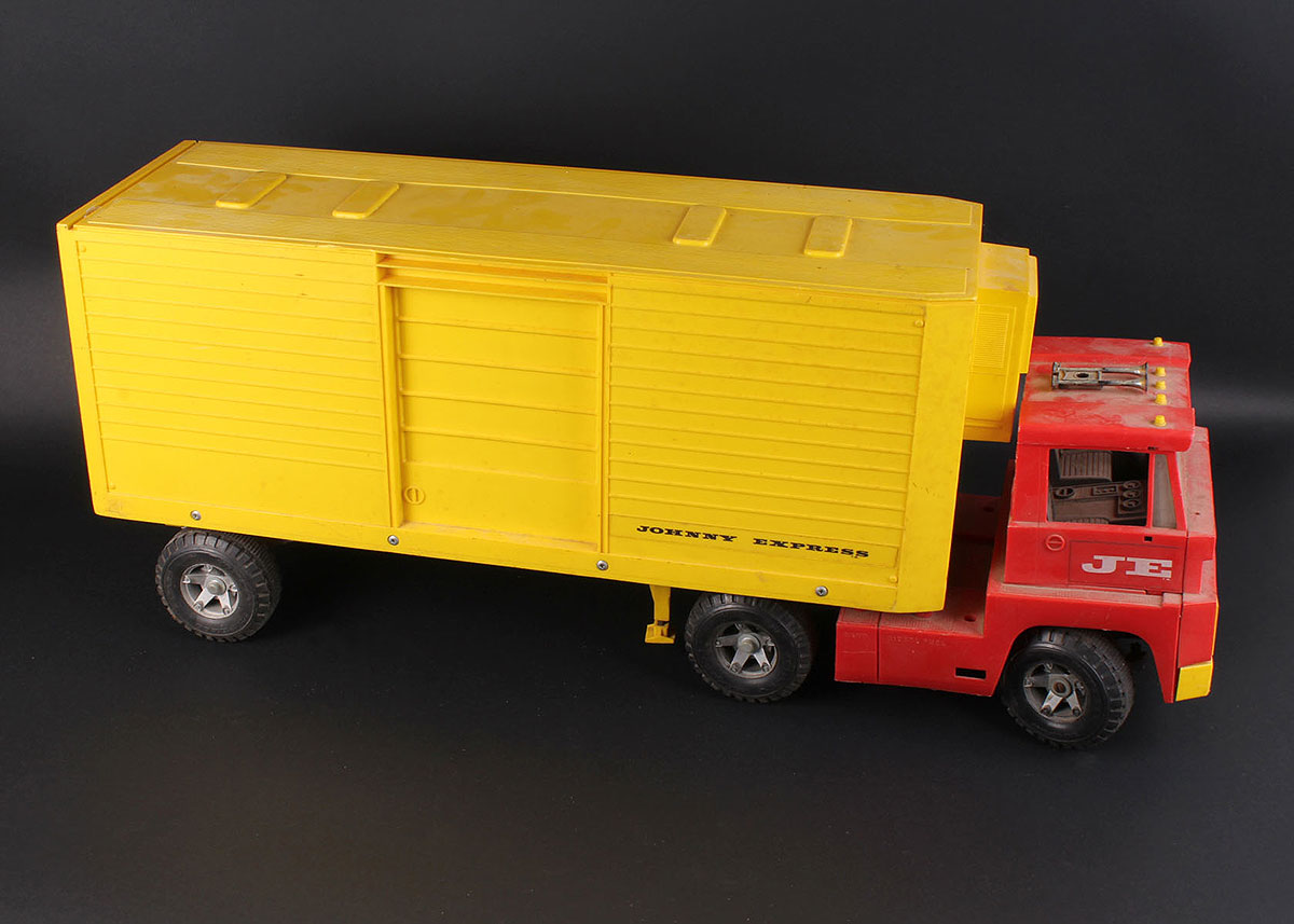 Johnny express best sale toy truck