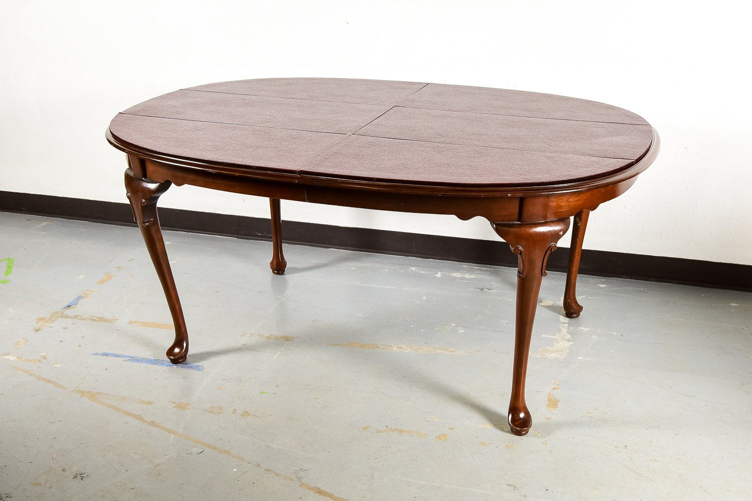 Ethan Allen Oval Dining Room Table