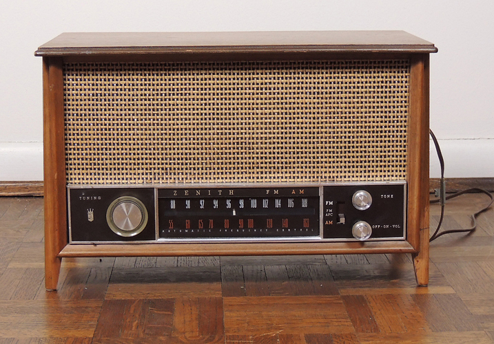 Zenith K731 Long Distance Radio