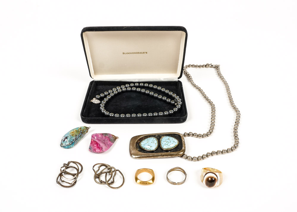 Assortment of Vintage and Antique Gold Tone Jewelry