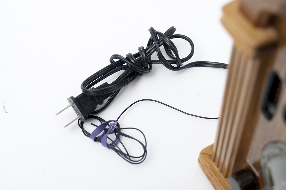 Vintage Reproduction AM/FM Radio