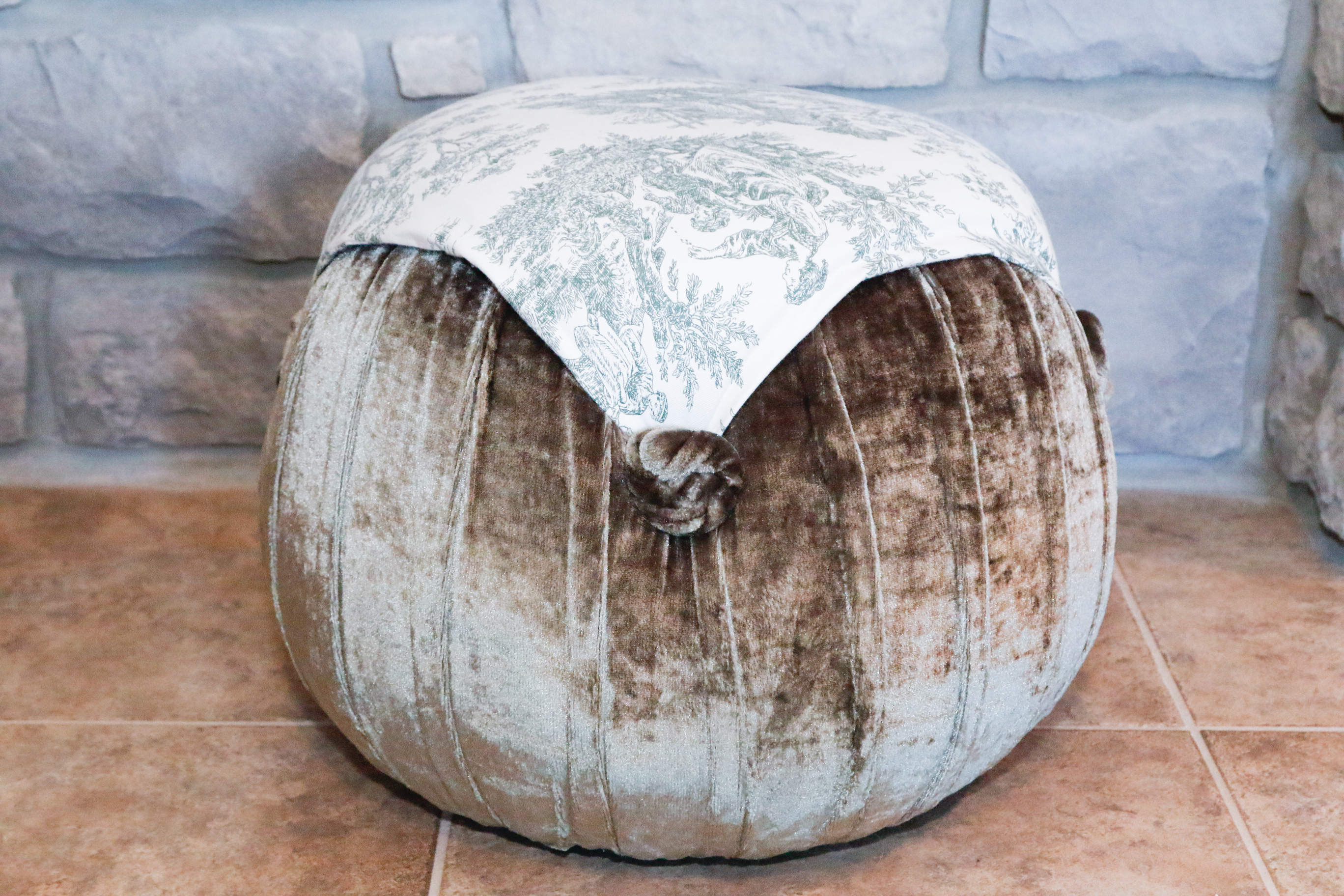 Green Velvet Toile Pouf