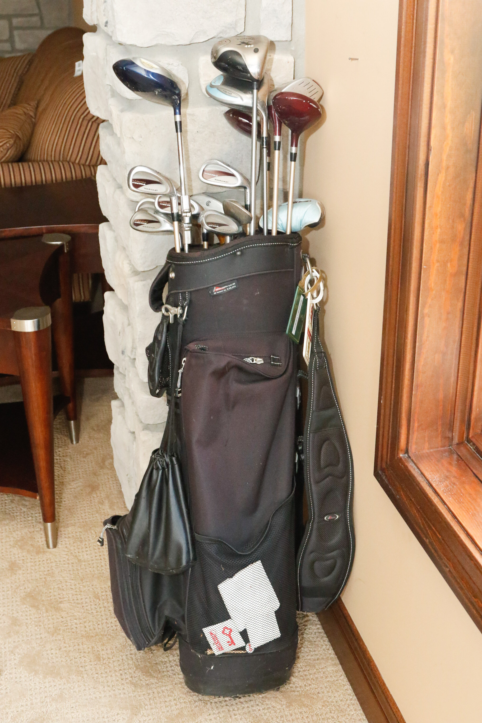 Men's Golf Bag with Clubs