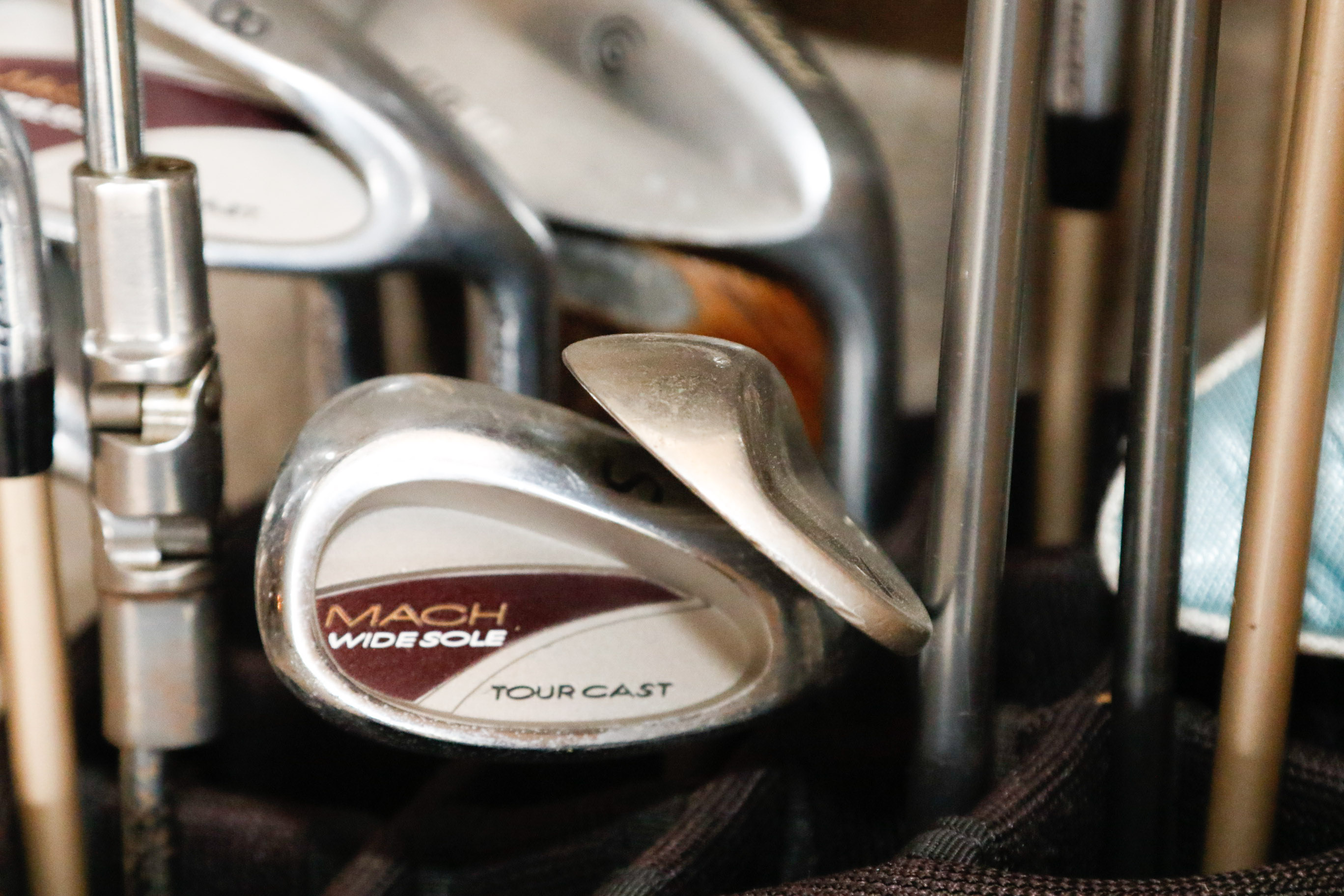 Men's Golf Bag with Clubs