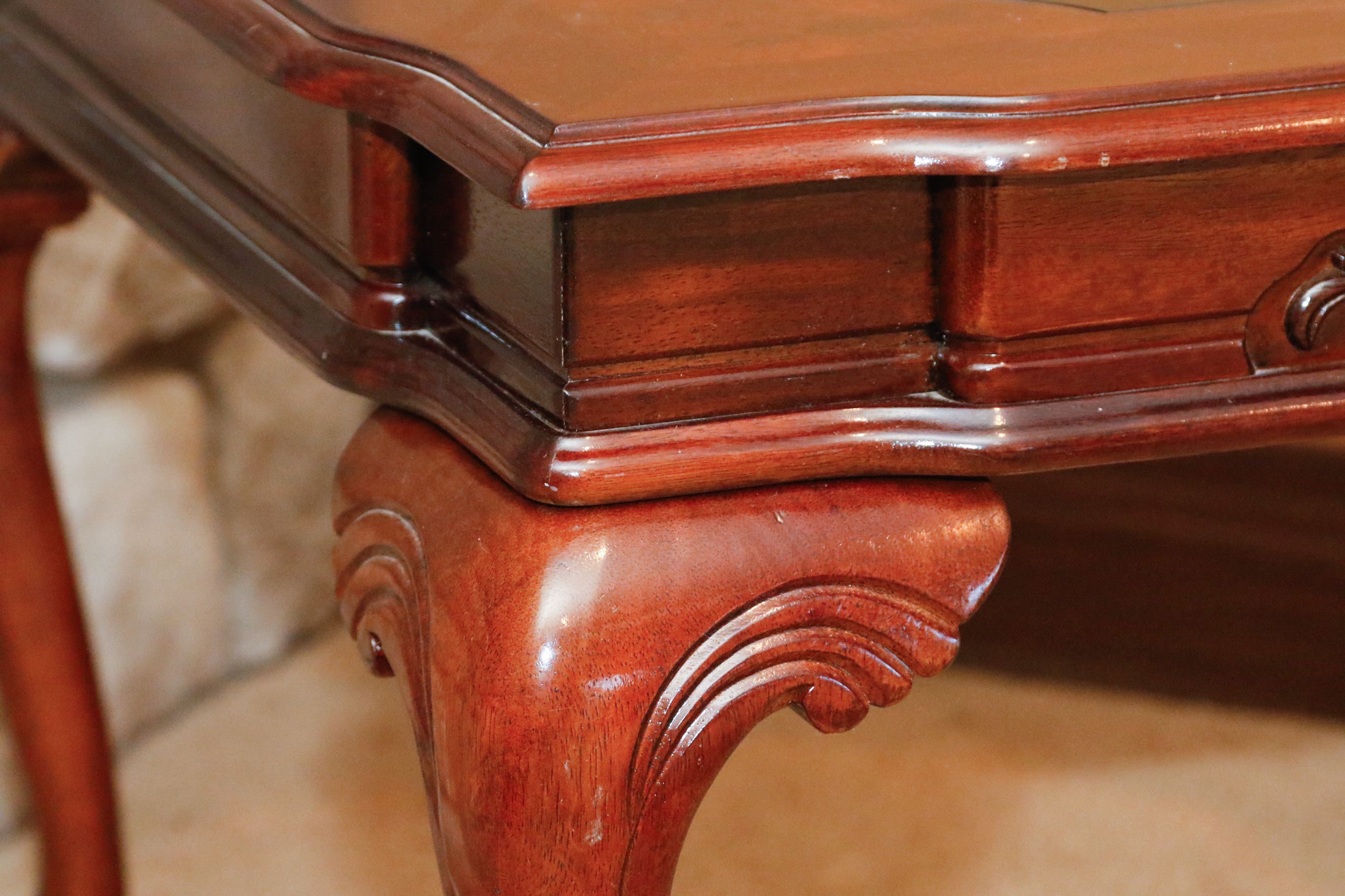 Queen Anne Style Side Table