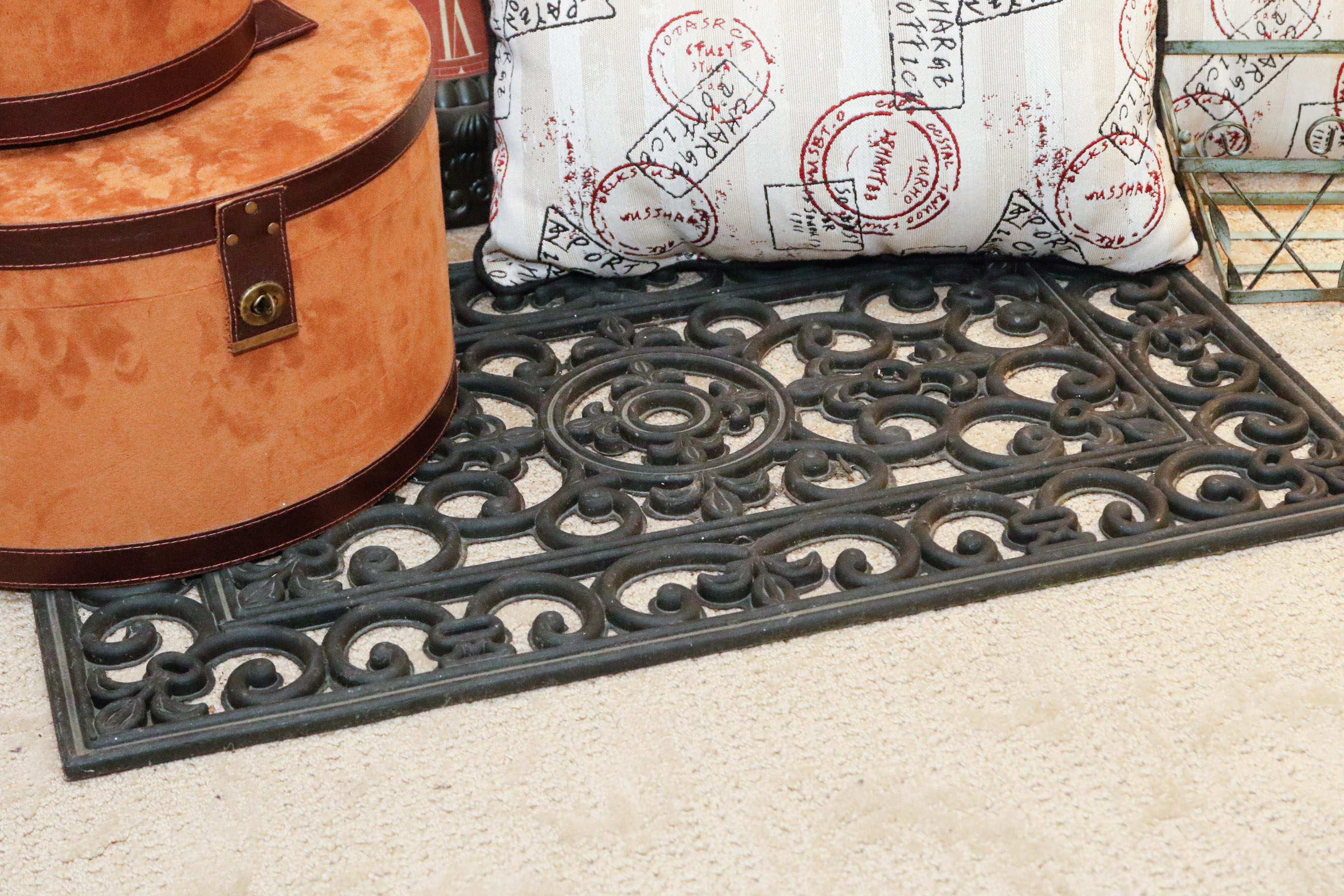 Parisienne Inspired Home Decorating Lot