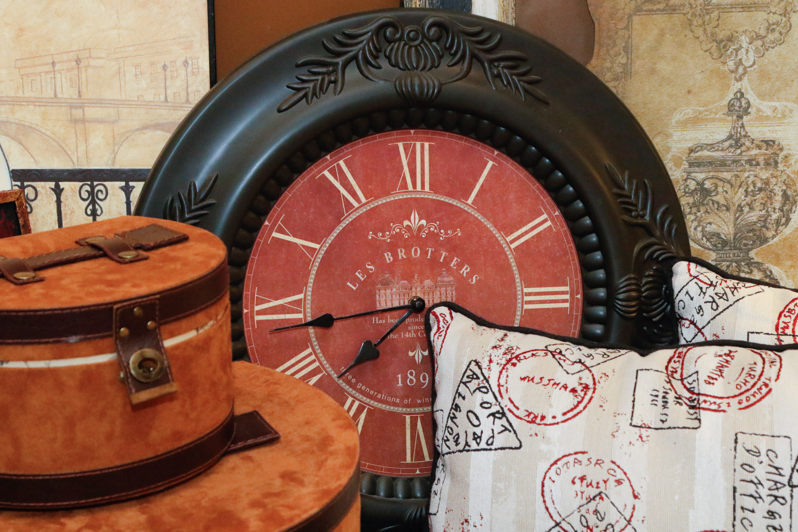 Parisienne Inspired Home Decorating Lot