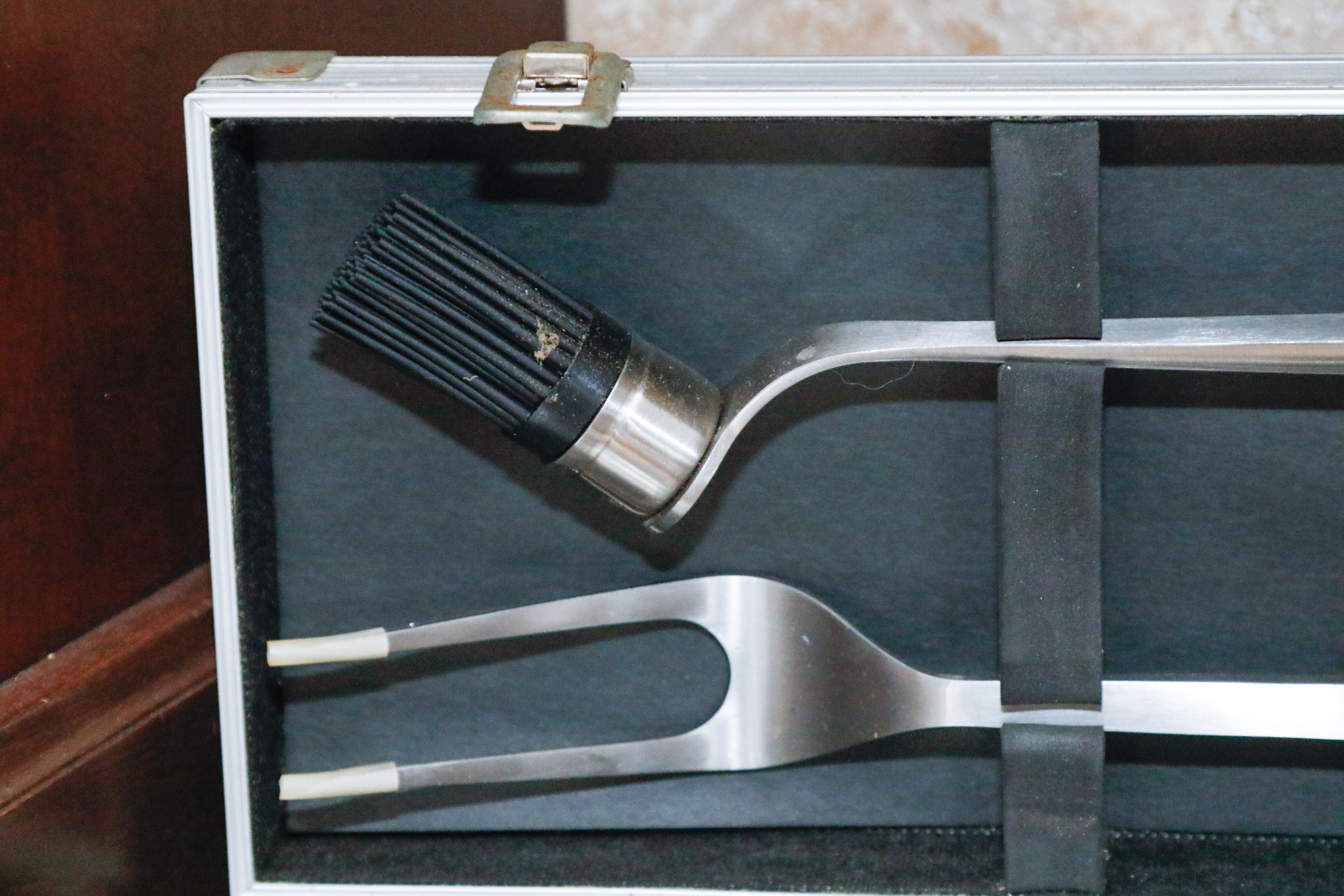 Williams Sonoma Grill Set with Wolfgang Puck Fajita Skillets