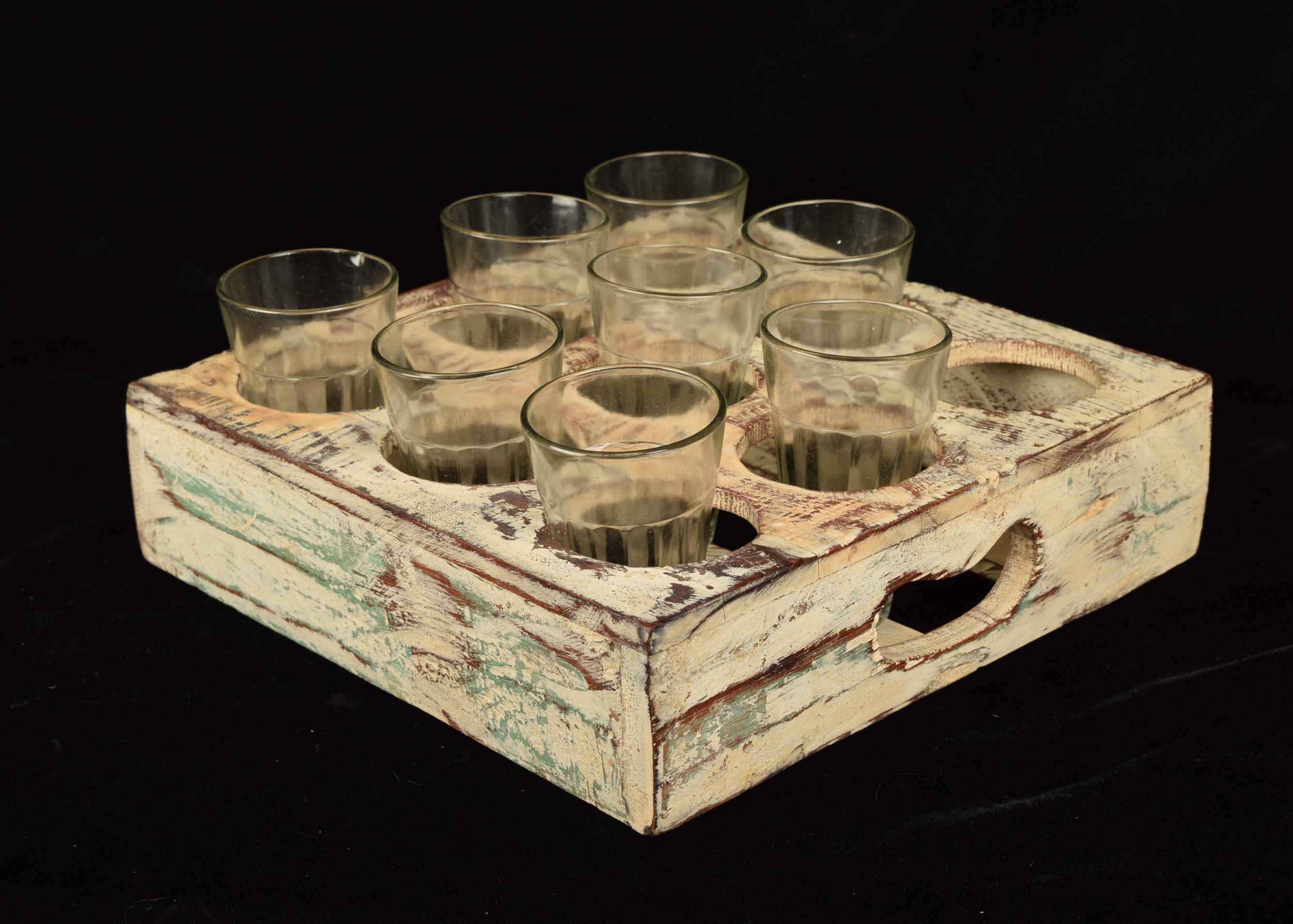 Glass Storage Crate and Glasses