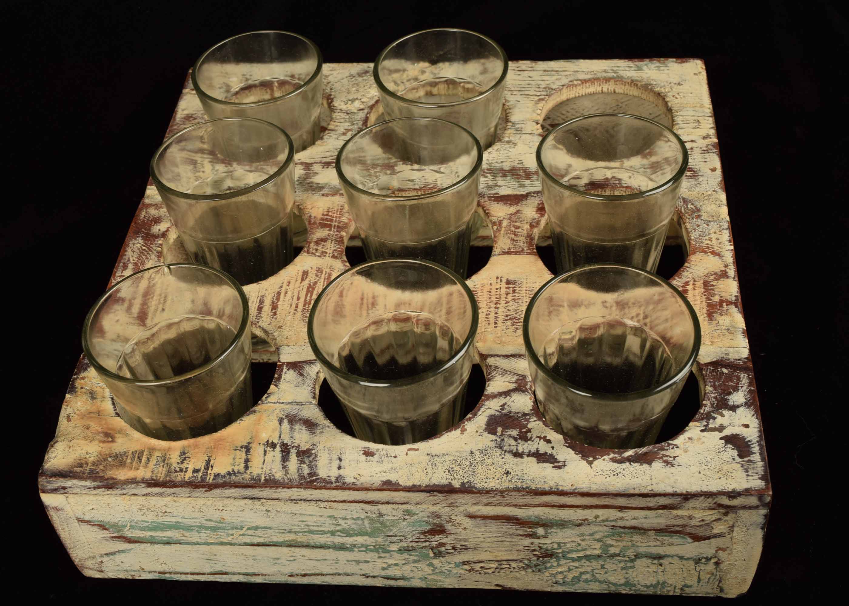 Glass Storage Crate and Glasses