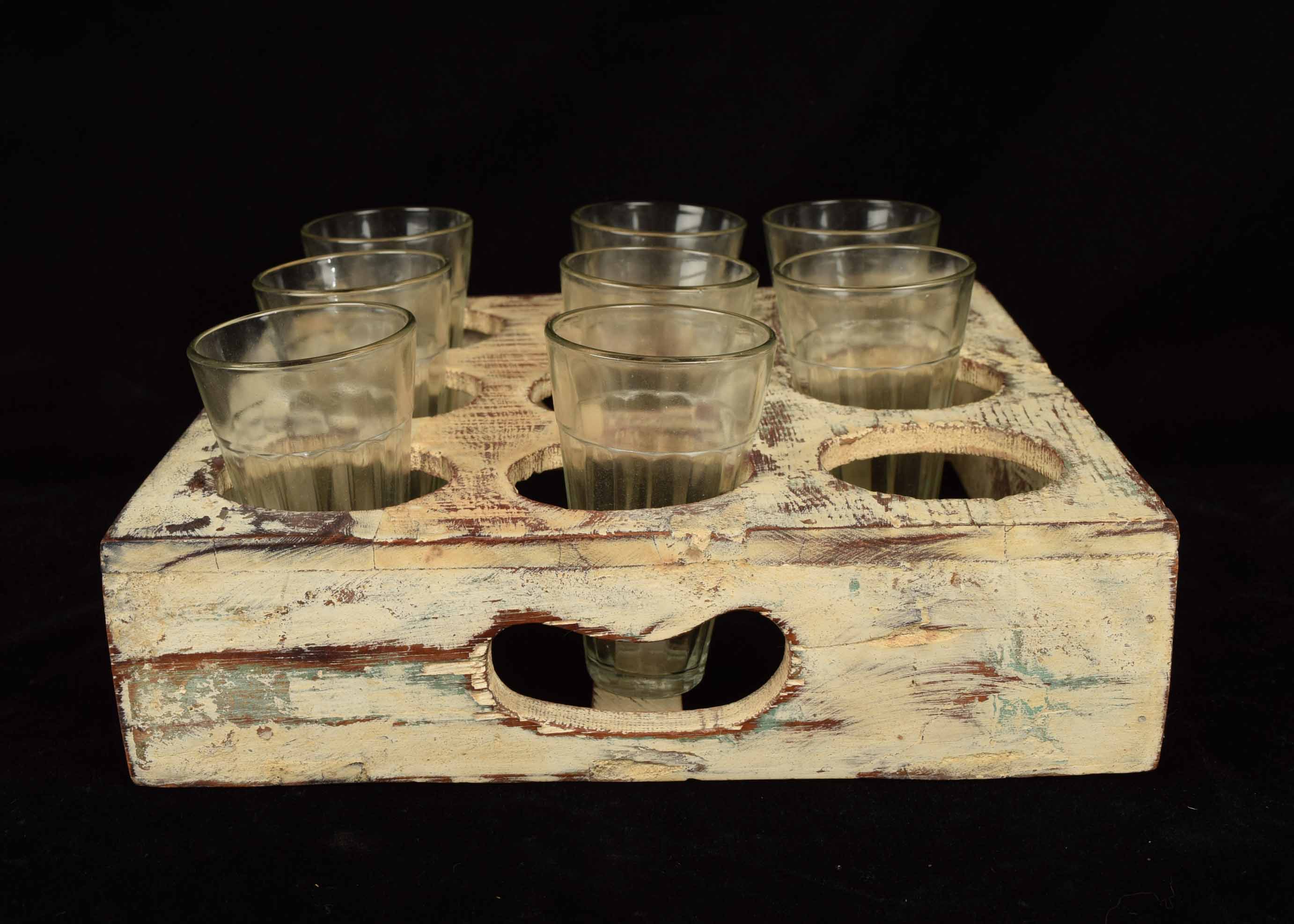 Glass Storage Crate and Glasses