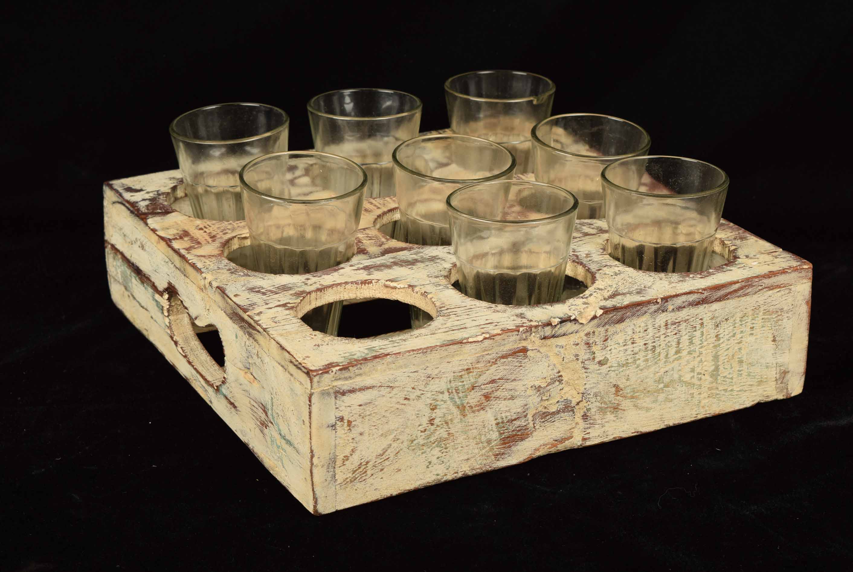 Glass Storage Crate and Glasses
