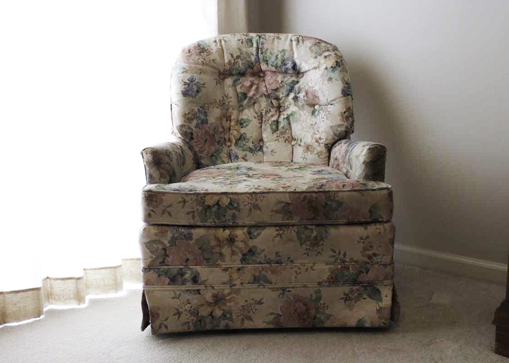 Vintage Floral Swivel Rocker