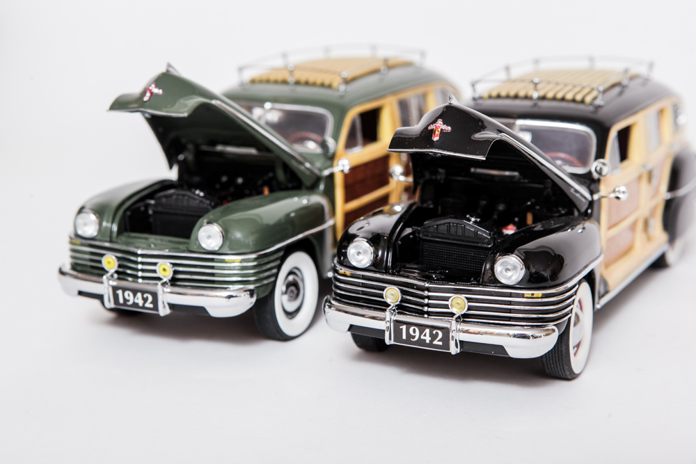 Collection of Chrysler Town and Country Model Cars