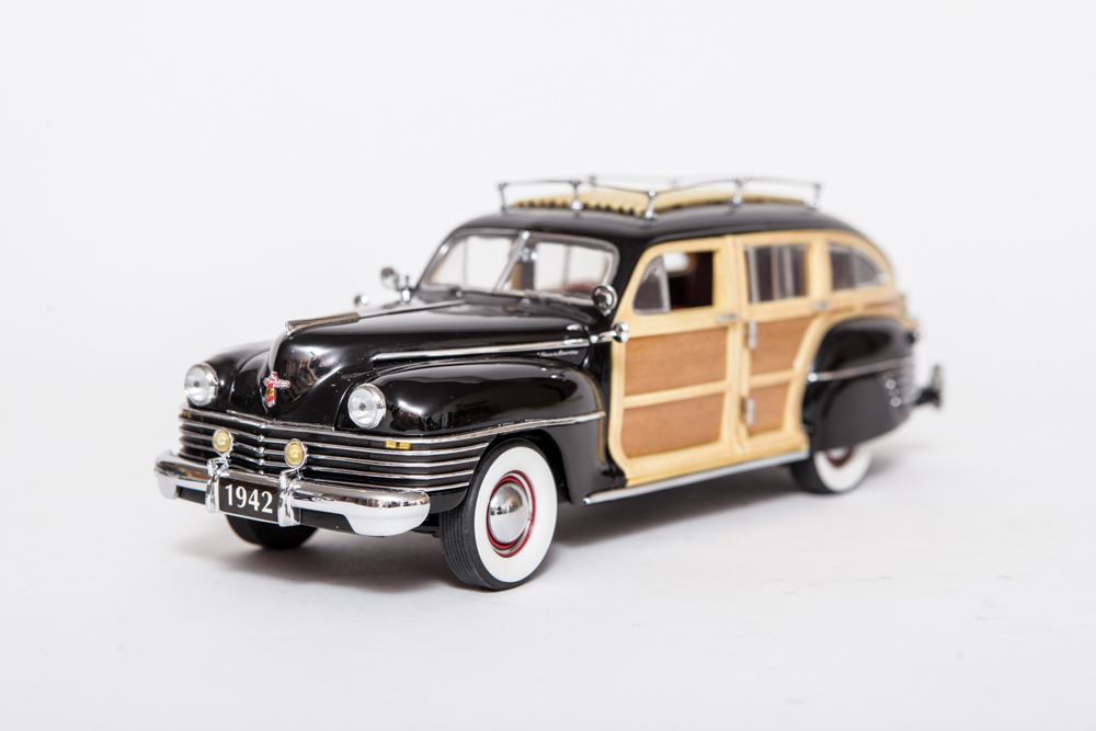 Collection of Chrysler Town and Country Model Cars