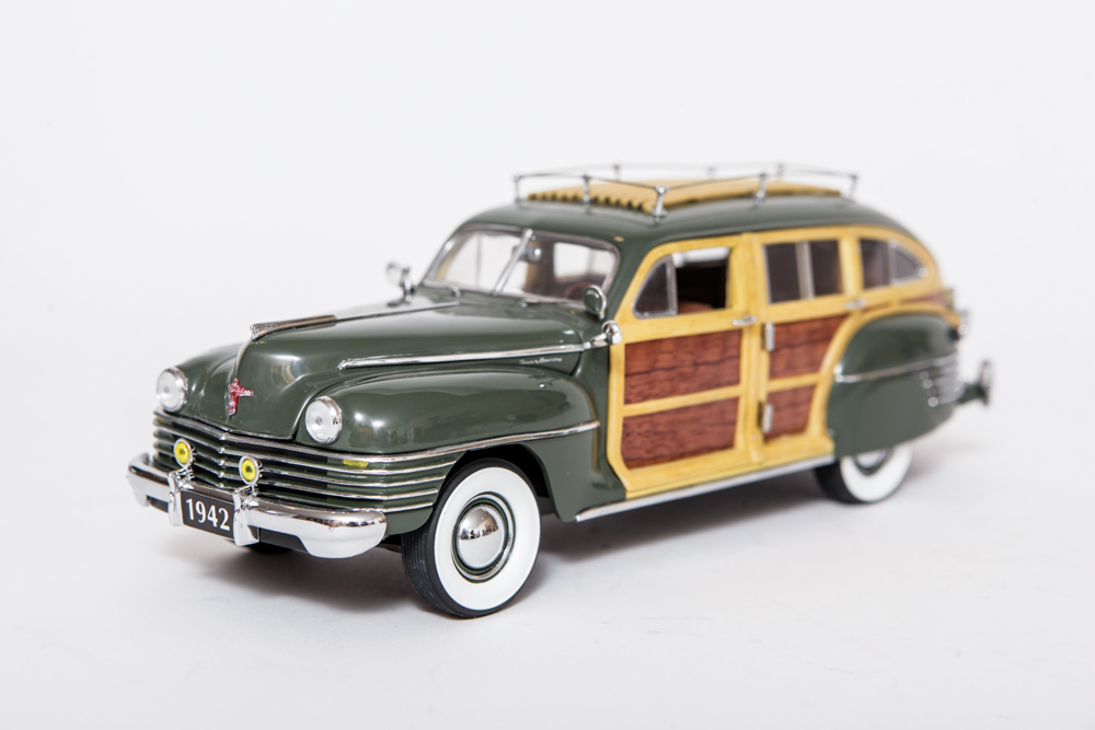 Collection of Chrysler Town and Country Model Cars