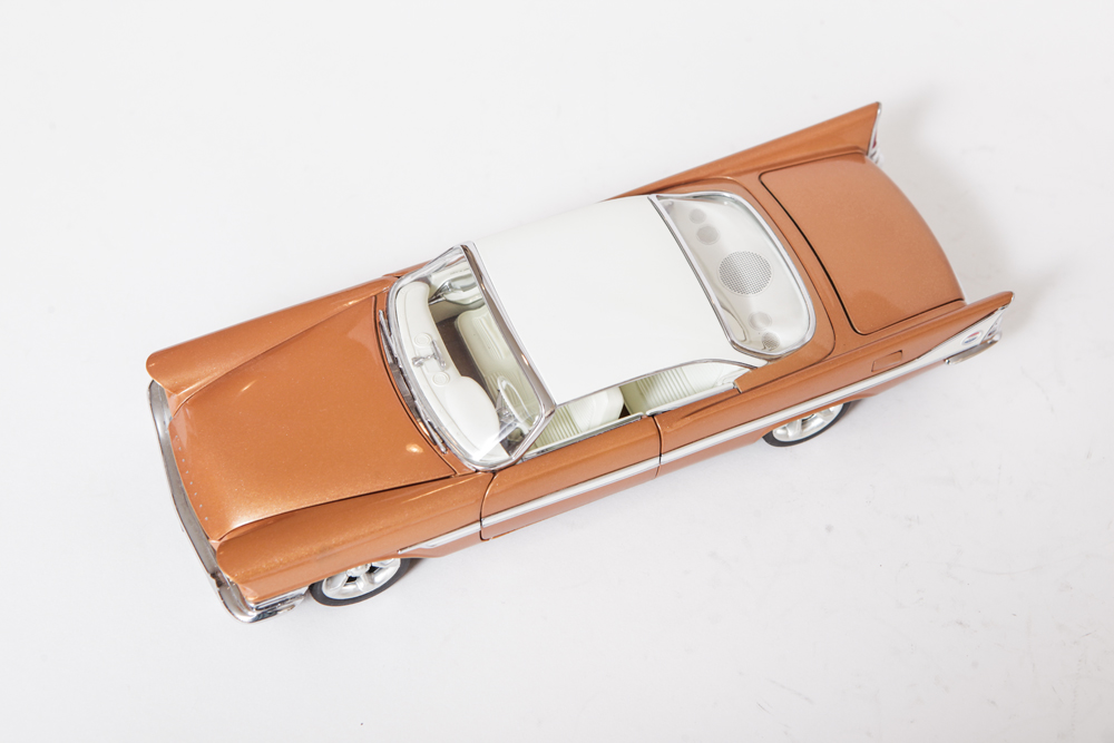 Customized 1957 Chrysler 300c Model Car