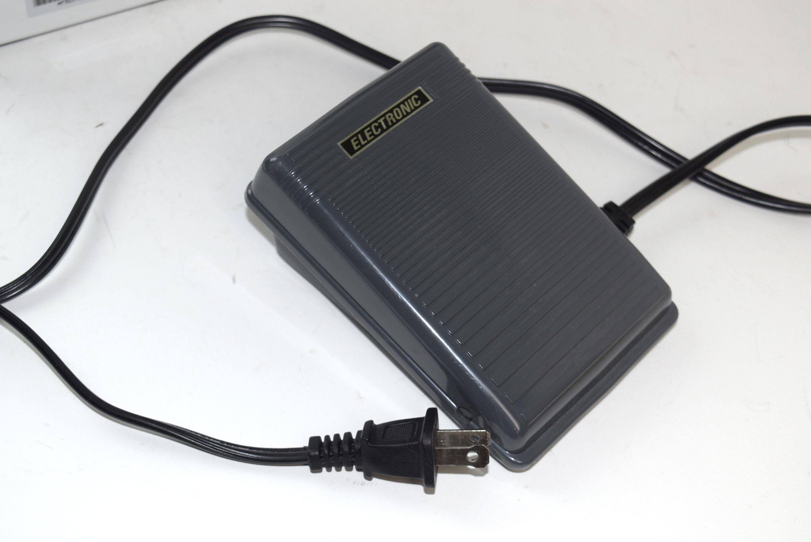 Brother XL-2600 Sewing Machine