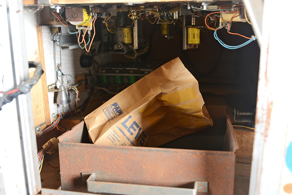 Circa 1977 Stern Stingray 4-Player Pinball Machine