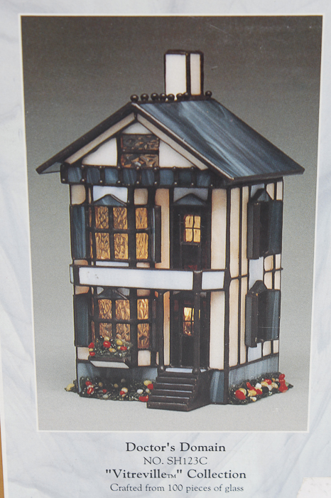 Forma Vitrum Stained Glass Village Buildings