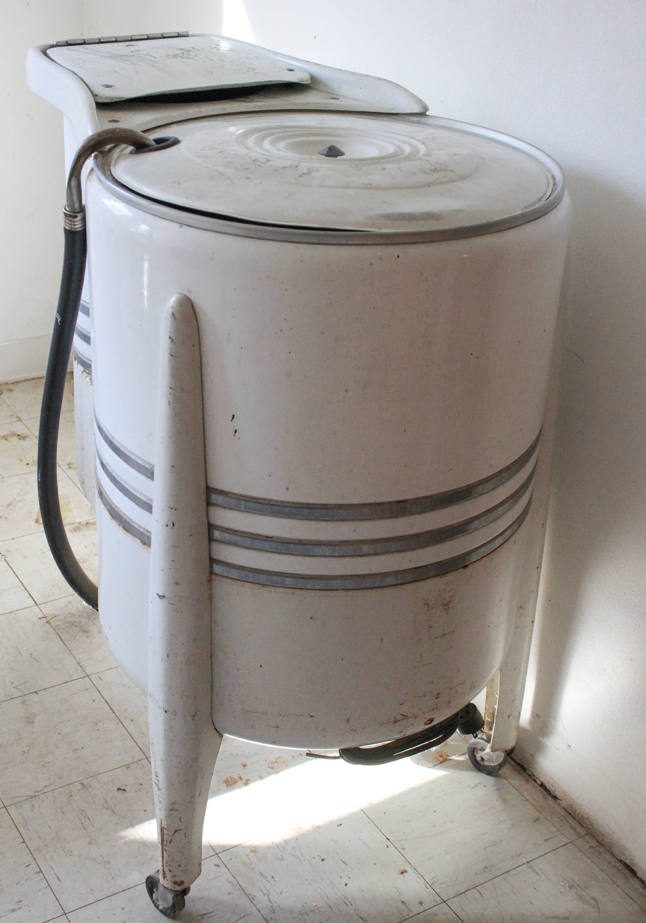 Vintage Washing Machine