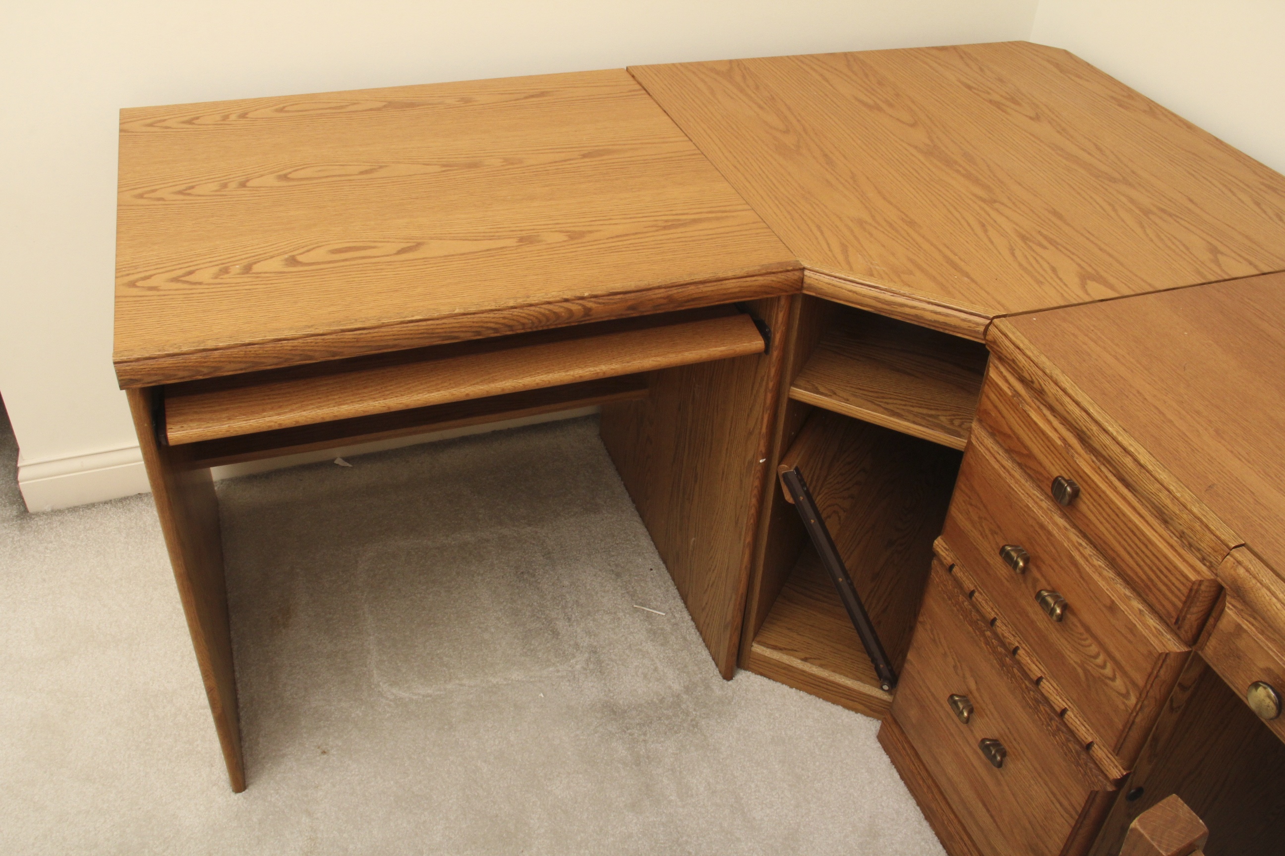 Palliser L-Shaped Oak Desk