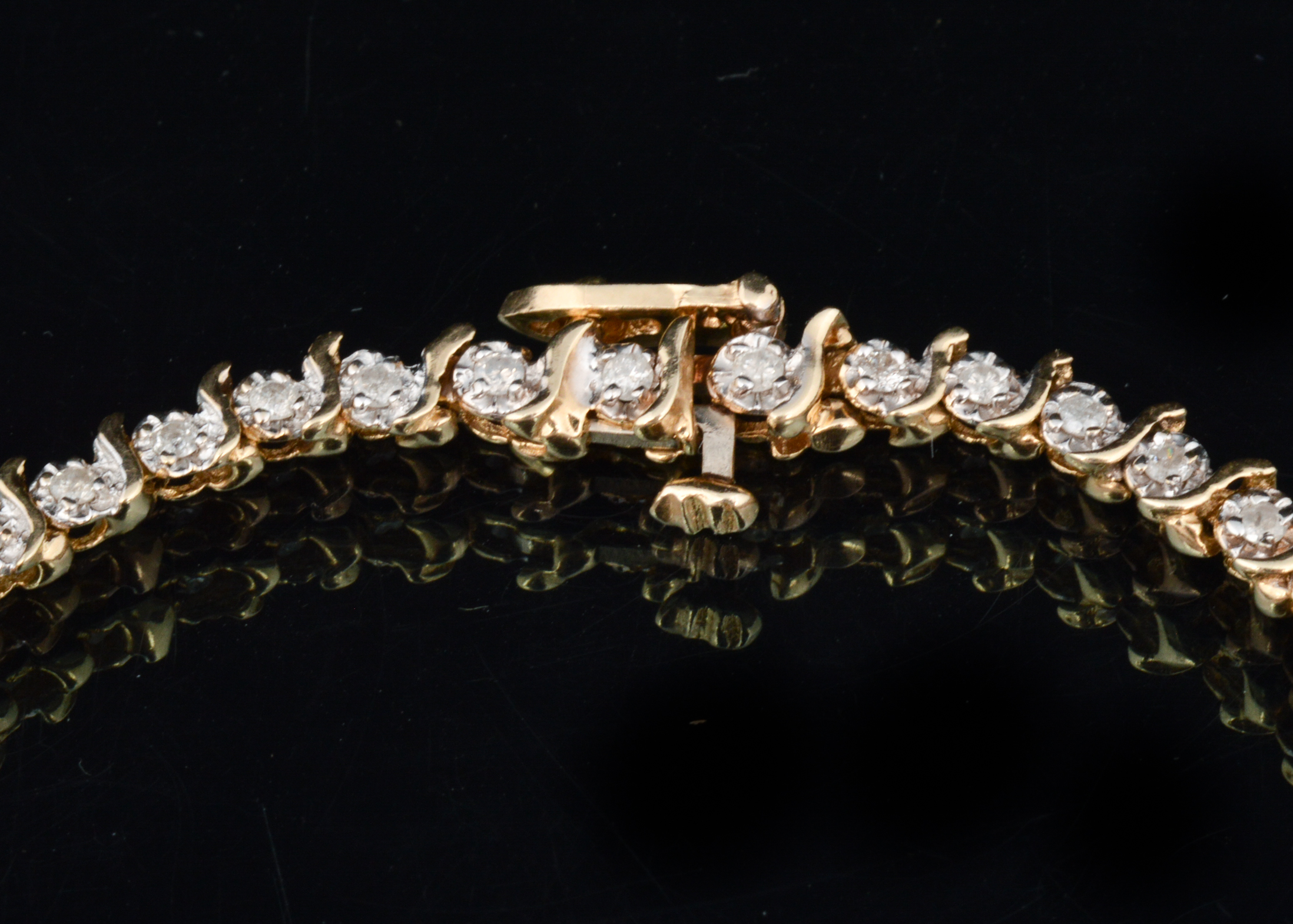 14K Yellow Gold and Diamond Tennis Bracelet