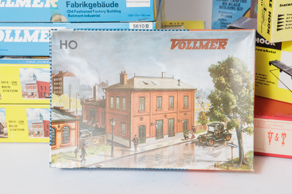 Collection of HO Scale Model Building Kits