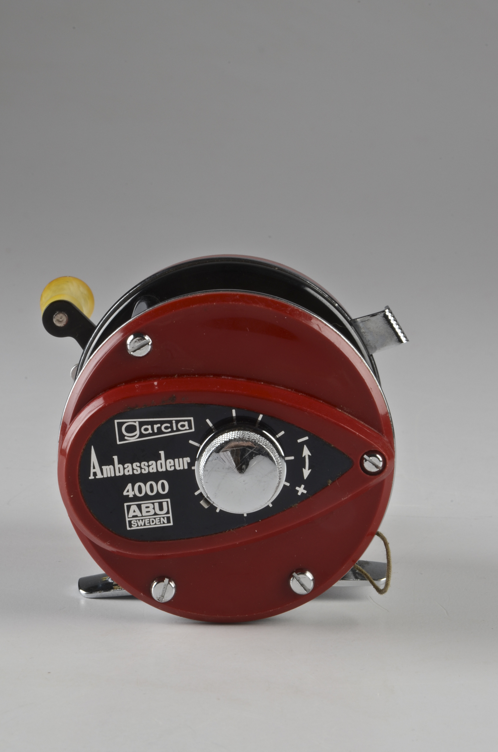 Vintage Garcia "Ambassadeur 4000" Fishing Reel