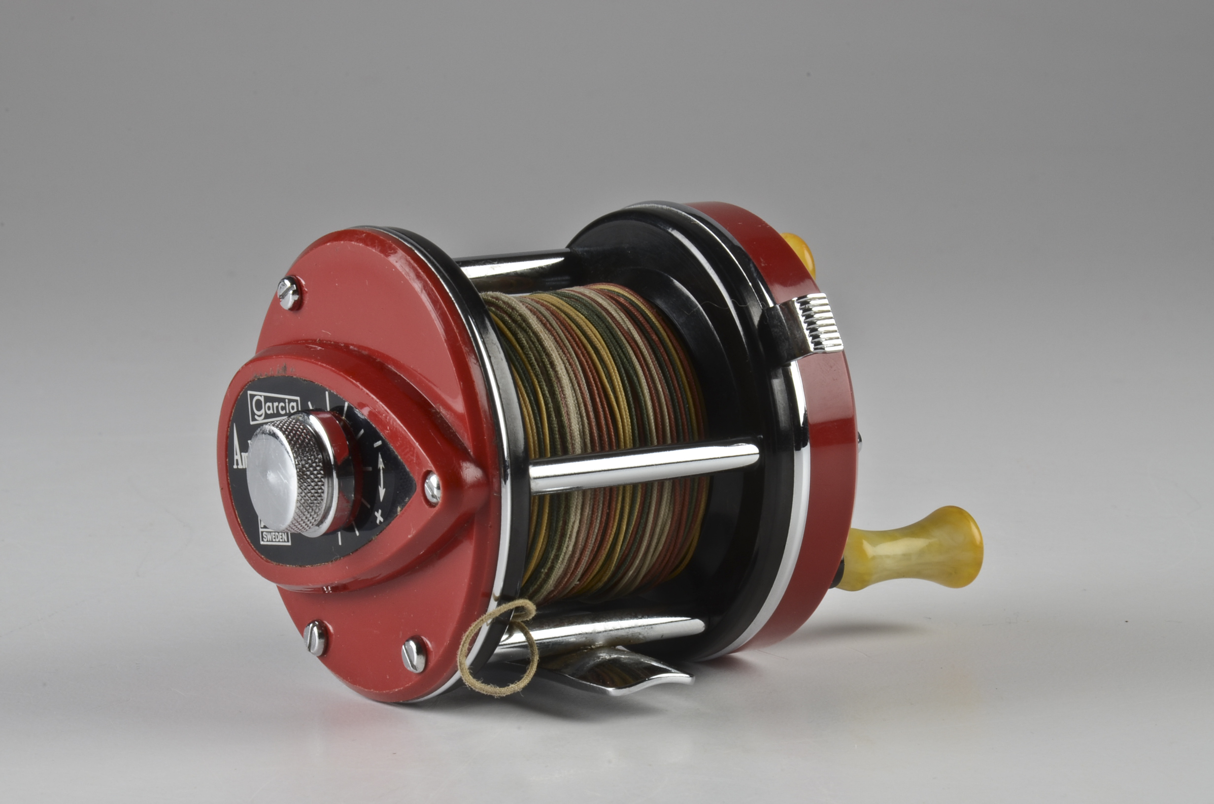 Vintage Garcia "Ambassadeur 4000" Fishing Reel