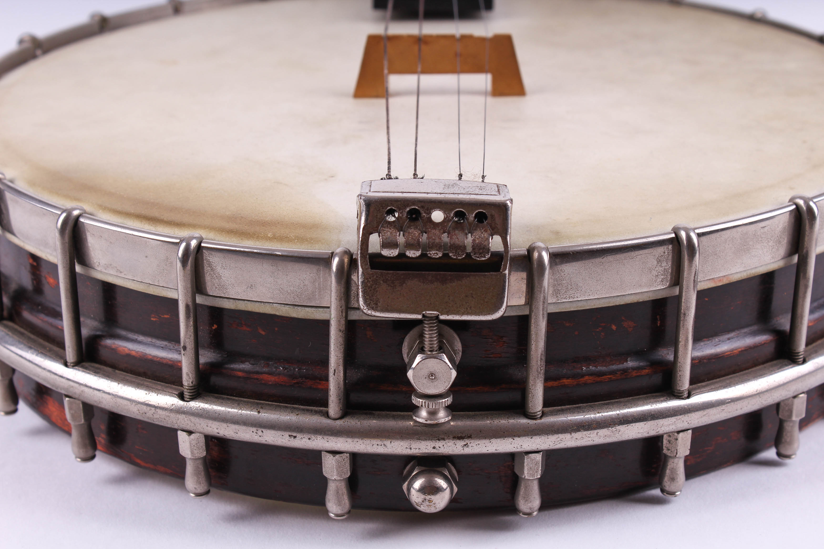 Vintage Gibson 4-String Banjo