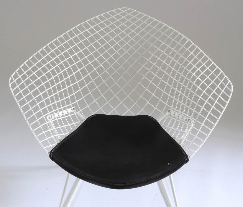 Bertoia Diamond Chair