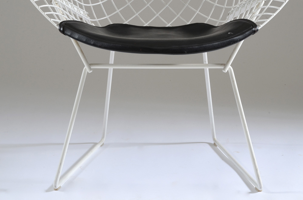 Bertoia Diamond Chair
