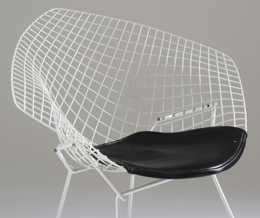 Bertoia Diamond Chair