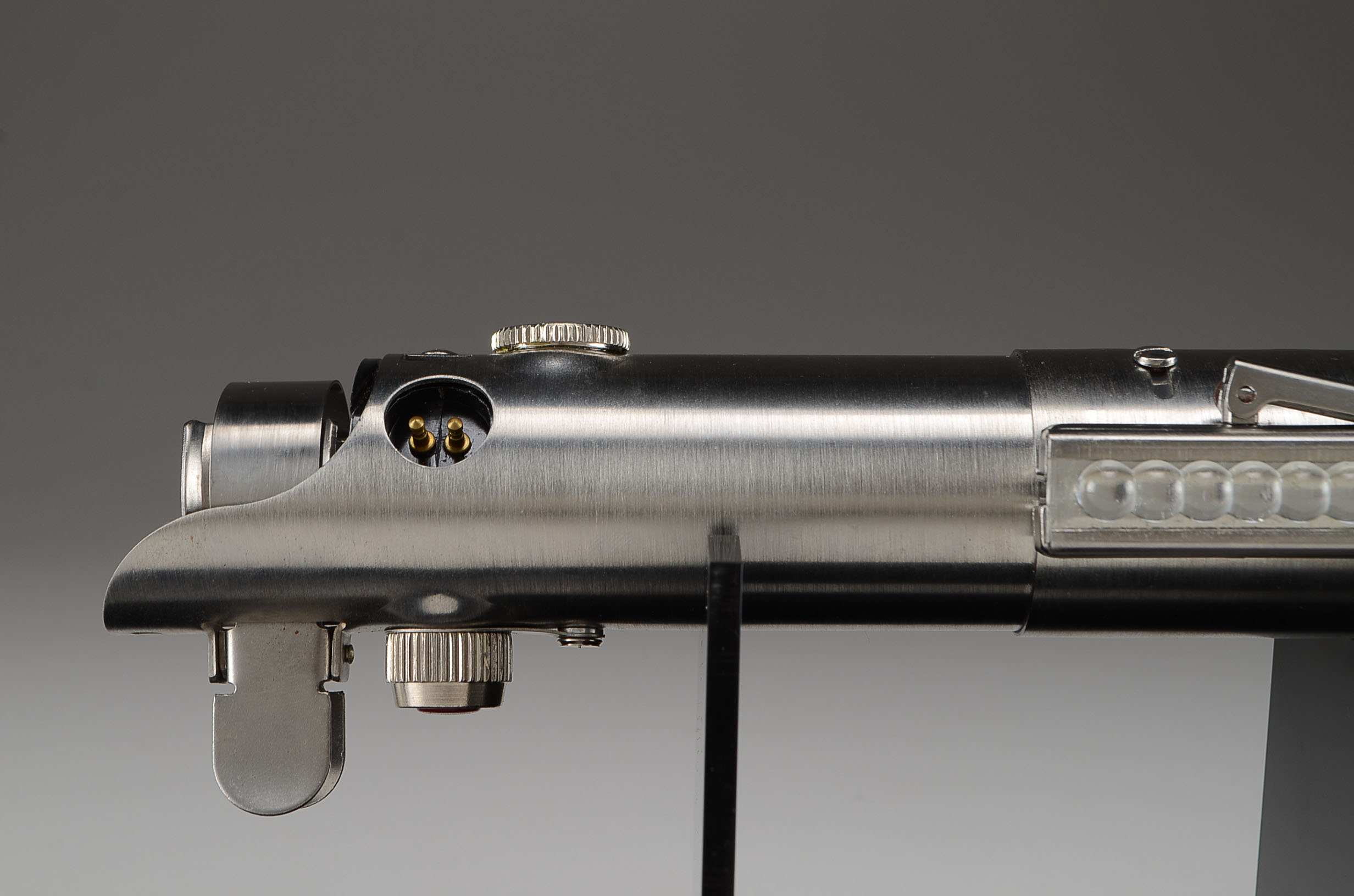 Authentic Replica "Skywalker Lightsaber" in Display Case