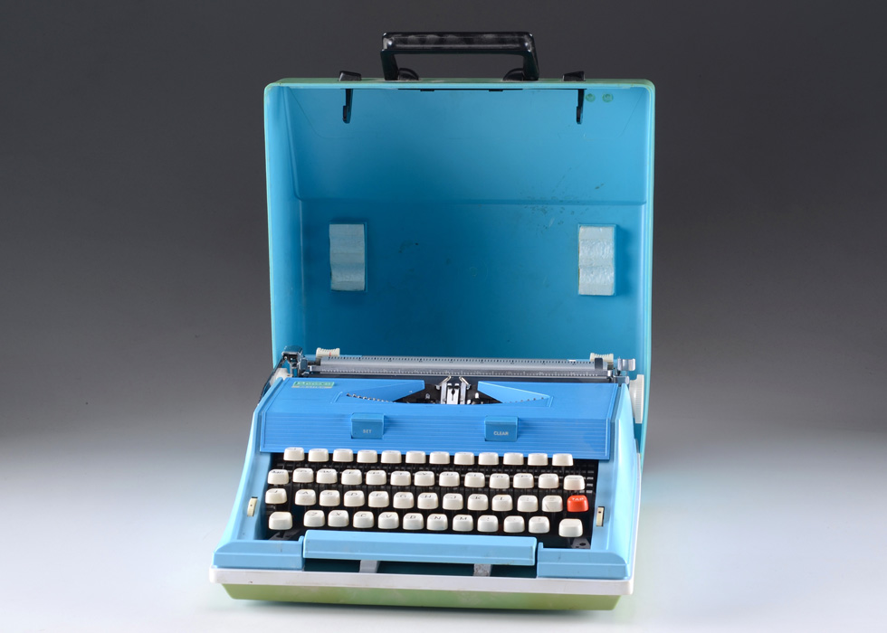 Sears Malibu Typewriter