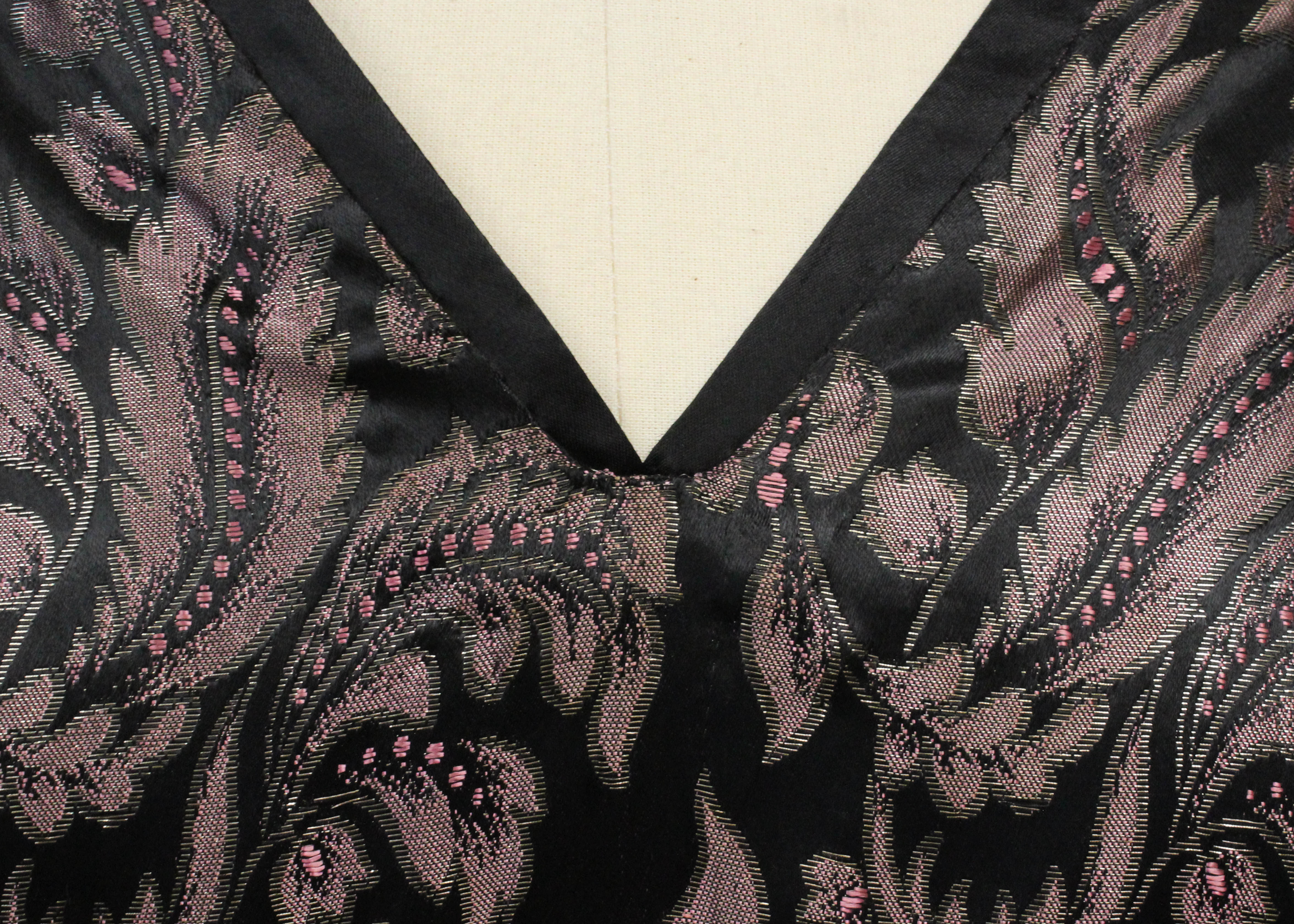 1950s Black and Pink Tapestry Wiggle Dress