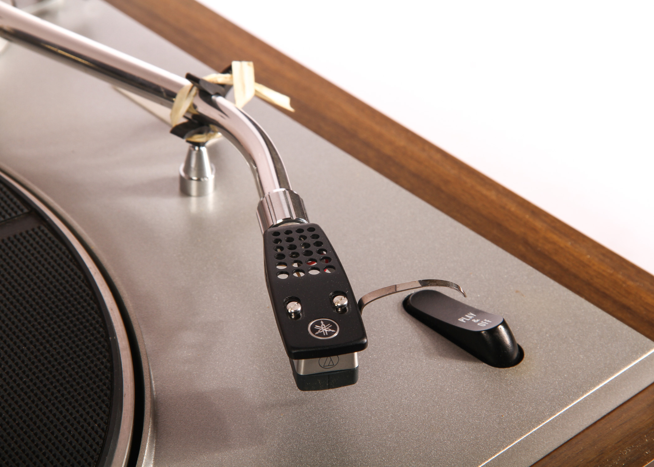 Vintage Yamaha YP-701 Stereo Turntable