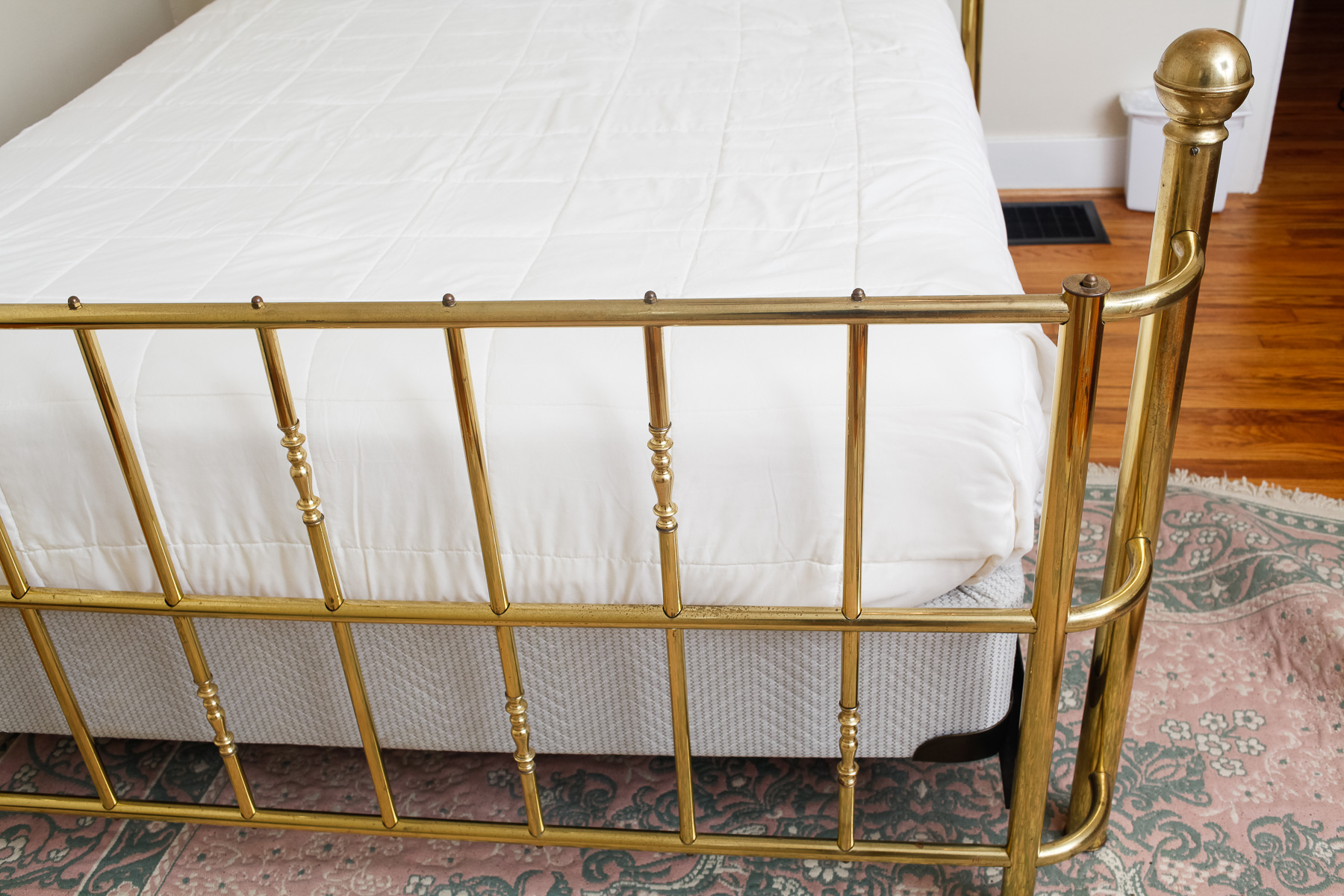 Vintage Queen Size Bed Frame